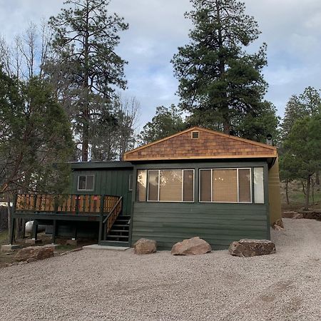 Villa Twin Pines Casita - Big Yard, View, Porch, Hot Tub, & Charm Ruidoso Exterior foto